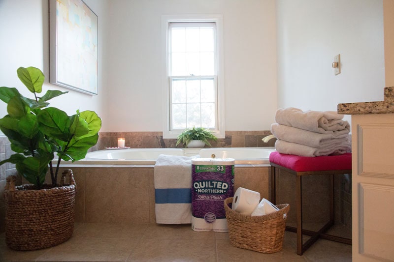 9 Ways to Make Your Bath Feel Like A Spa - The Honeycomb Home