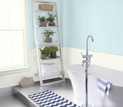 benjamin moore icy blue painted bathroom- great light blue paint for bathrooms